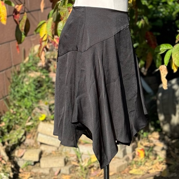 Free People Black Asymmetrical Skirt Women’s - Picture 8 of 8